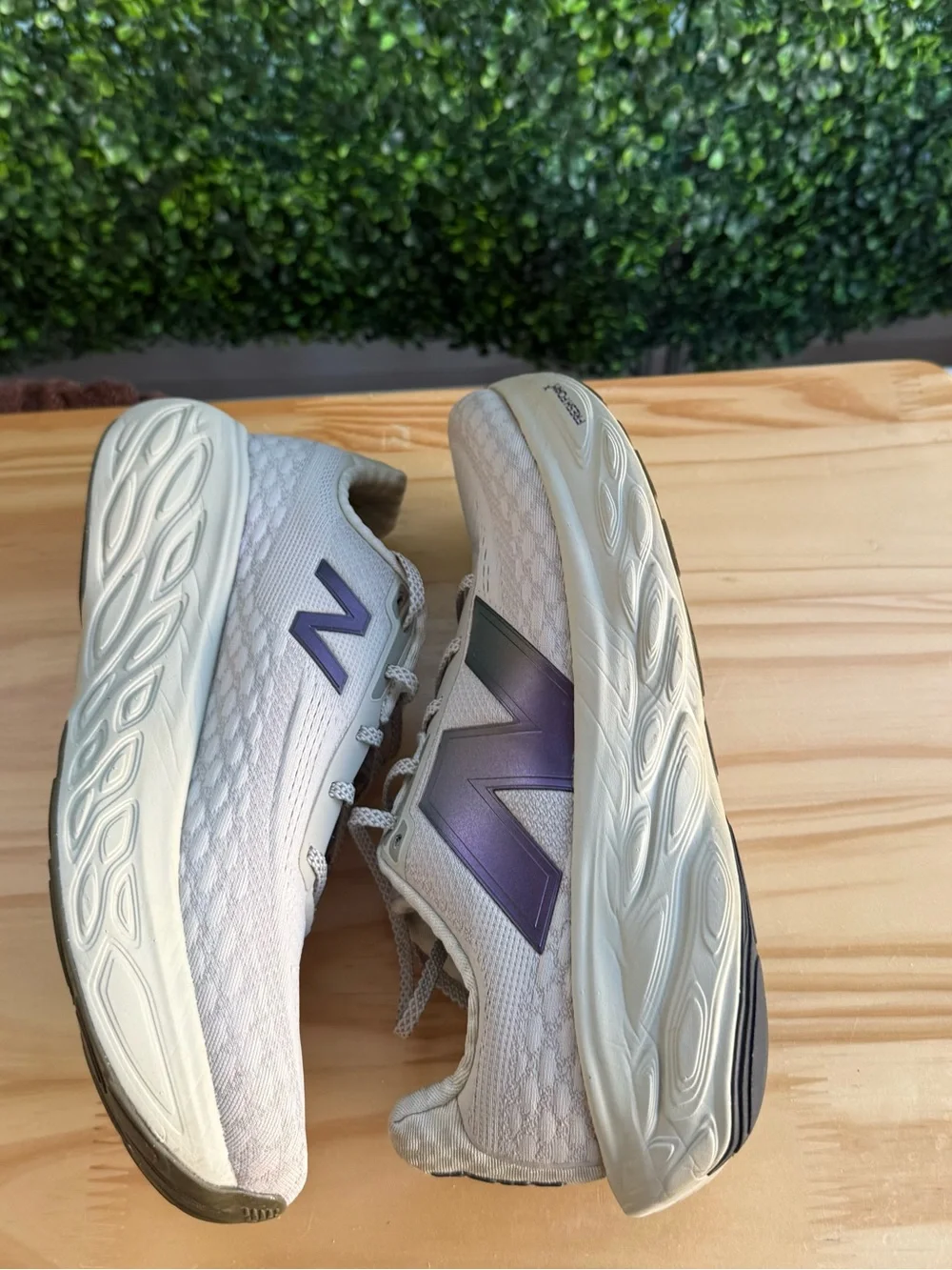 New Balance 1080v14 Women’s Size 10 Running Shoes